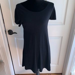 Simple Black GAP T-Shirt Dress